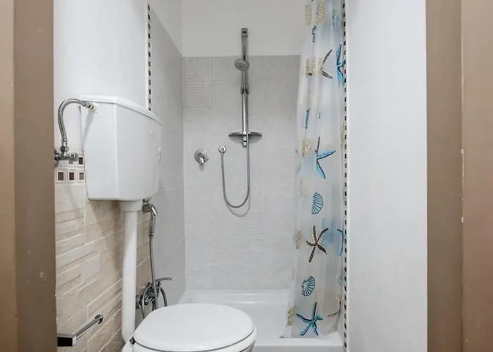 Siena-porta San Marco Elegant Apt W/garden&parking *