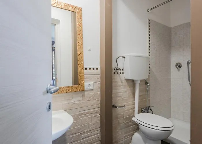 Siena-porta San Marco Elegant Apt W/garden&parking Apartmán *